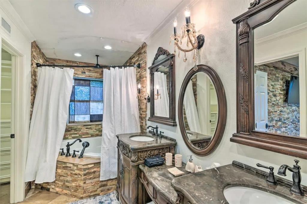 4027 Spanish Main Boulevard, Galveston, Texas image 31
