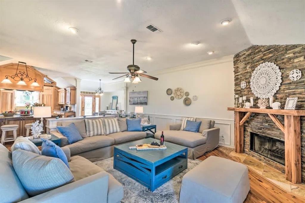 4027 Spanish Main Boulevard, Galveston, Texas image 33