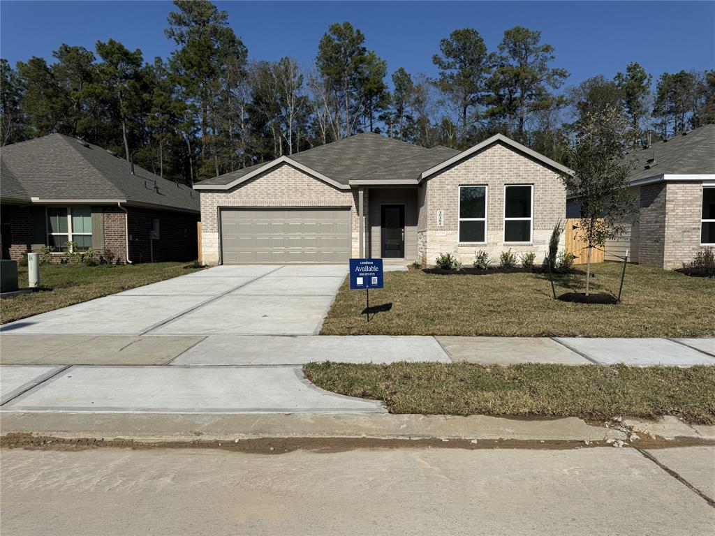 1222 Sea Oats Drive, Crosby, Texas image 1