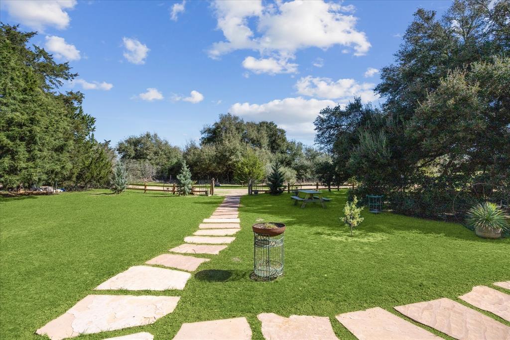 12110 Frantz, Cat Spring, Texas image 2
