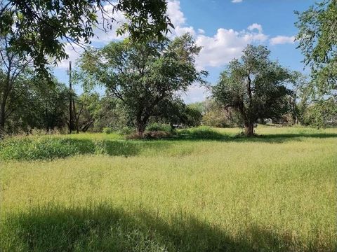 Vacant Land For Sale - 906 W Fourth<br/> Sweetwater, TX 79556