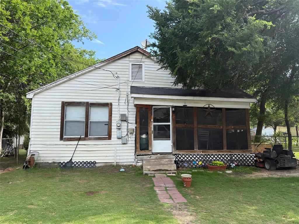 806 Walnut Street, Bryan, Texas image 1