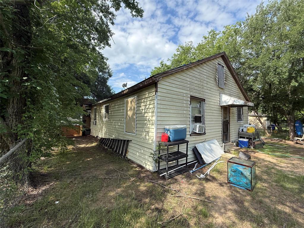 806 Walnut Street, Bryan, Texas image 2