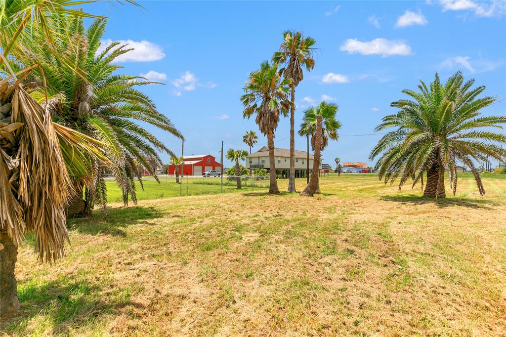 314 Oyster Street, Surfside Beach, Texas image 6