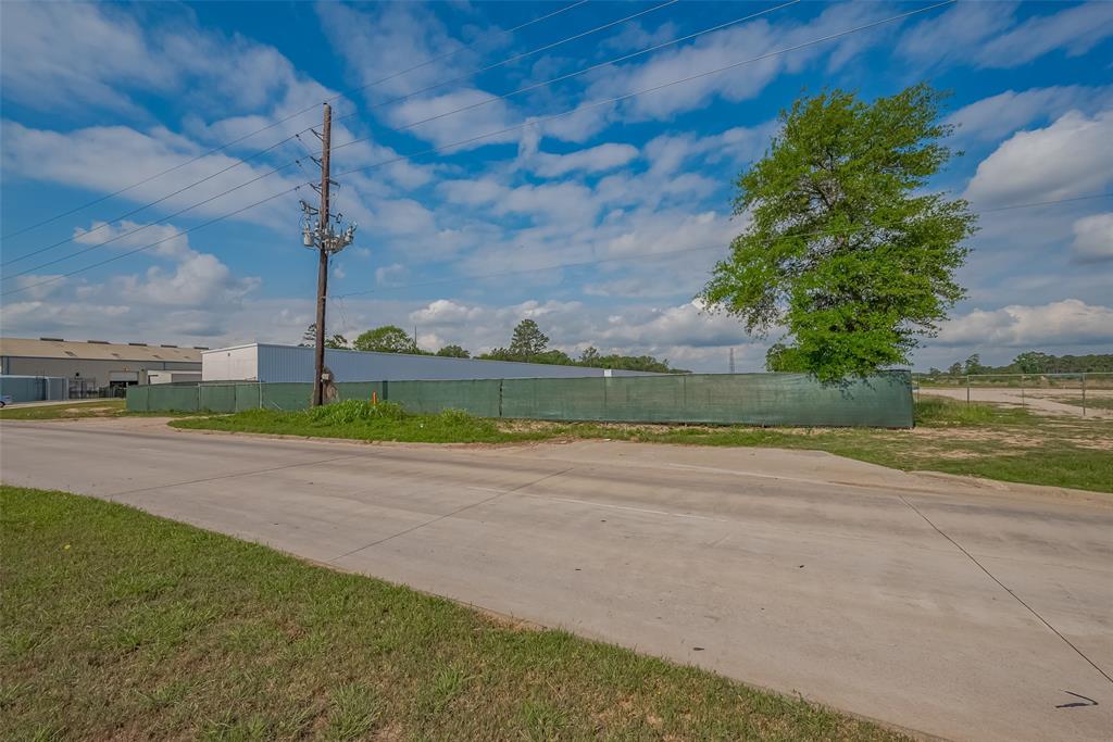 17319 Hufsmith Kohrville Road, Tomball, Texas image 7