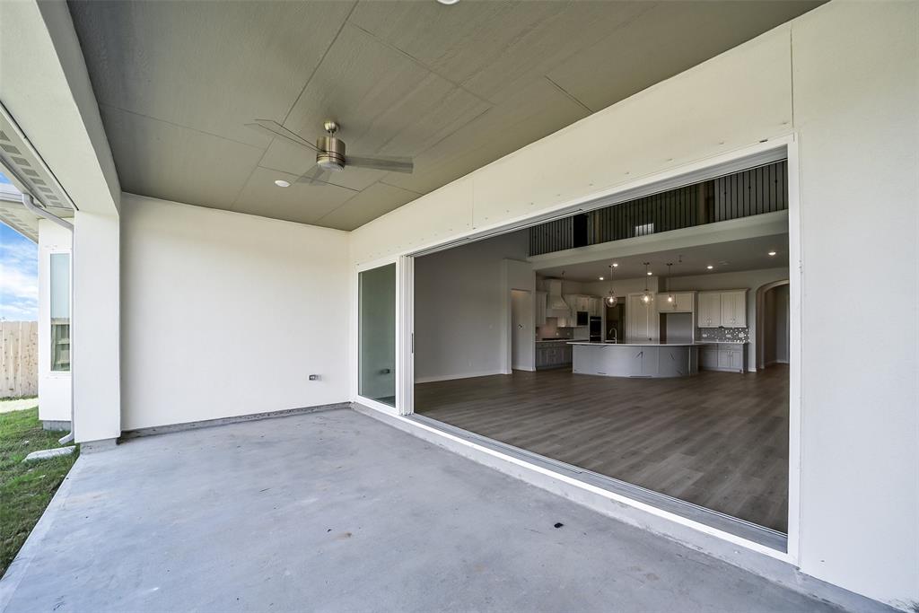 5434 Timpson Drive, Manvel, Texas image 46