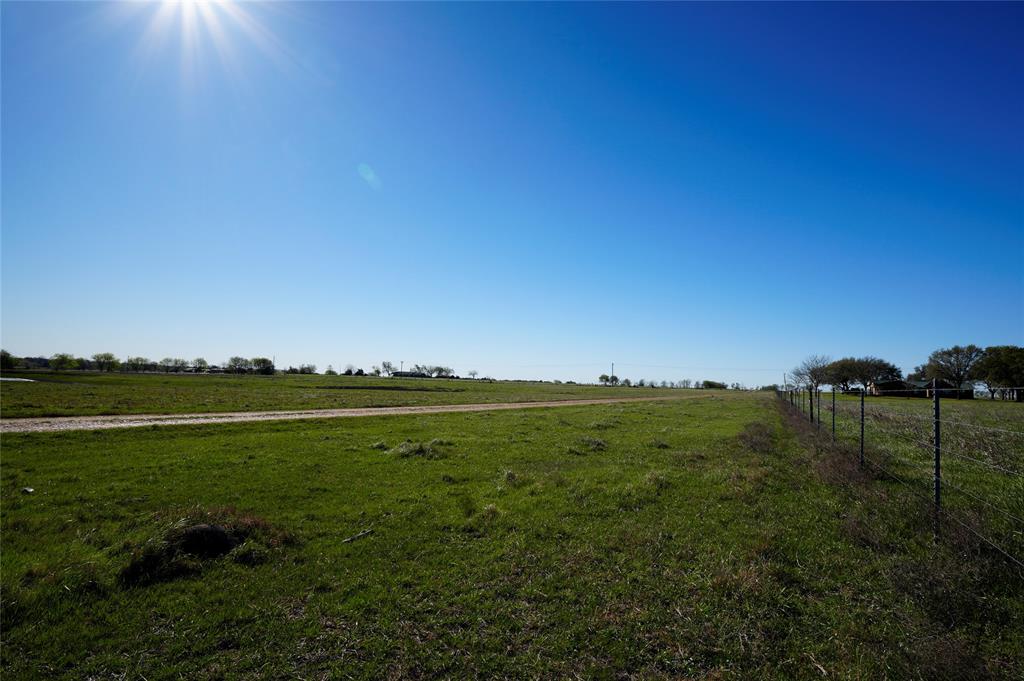 TR 1 1011 Fm 956, Schulenburg, Texas image 12