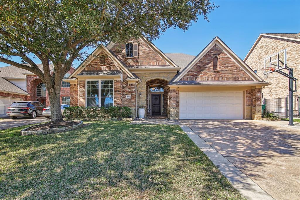 10011 Lakeside Gables Drive, Houston, Texas image 3