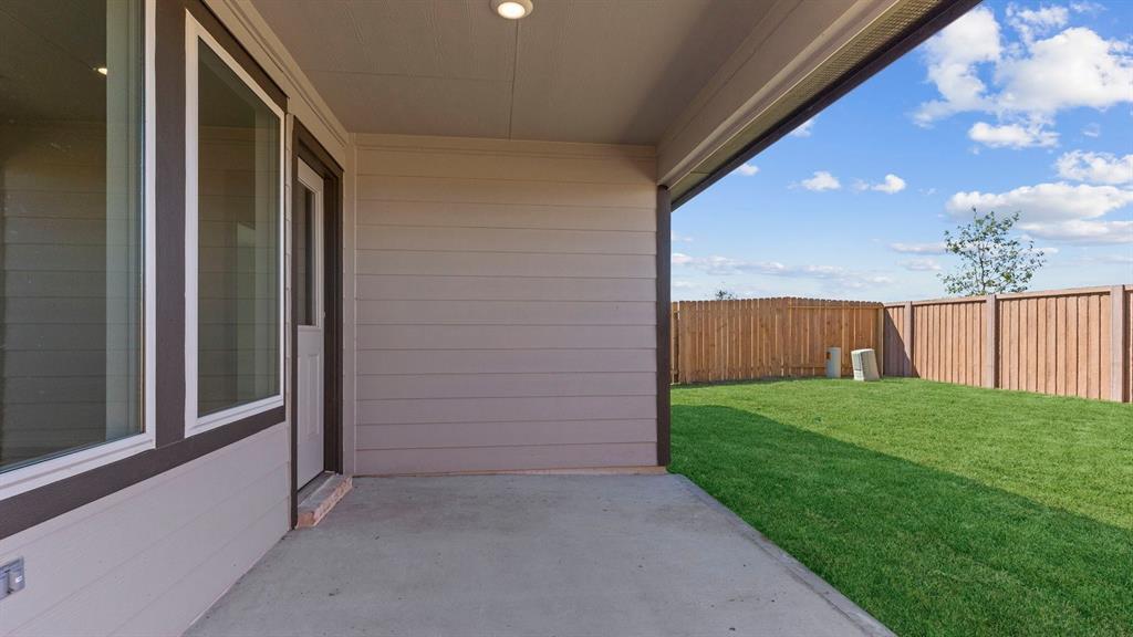 4266 Westbrook Park Lane, Fulshear, Texas image 25