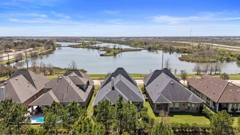 10 Cottage Glen Lane Fulshear TX 77441