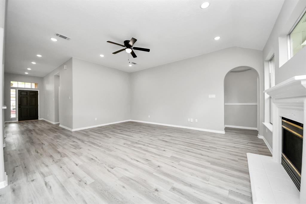 2014 Ridgeway Park Drive, Houston, Texas image 10