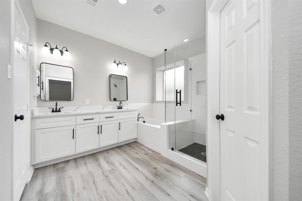 2014 Ridgeway Park Drive, Houston, Texas image 27