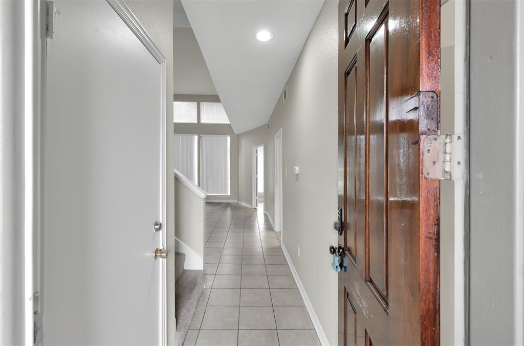 3242 Poe Drive