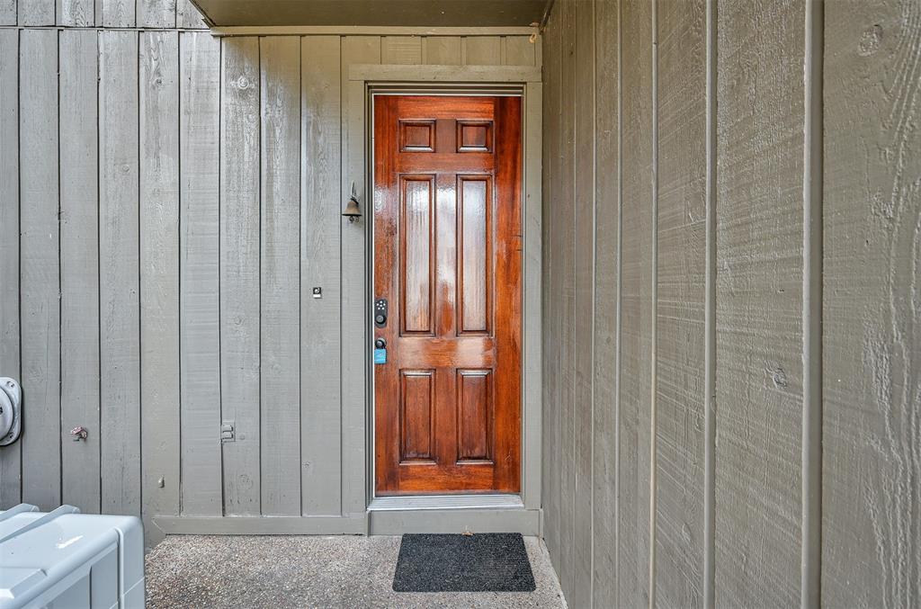 3242 Poe Drive