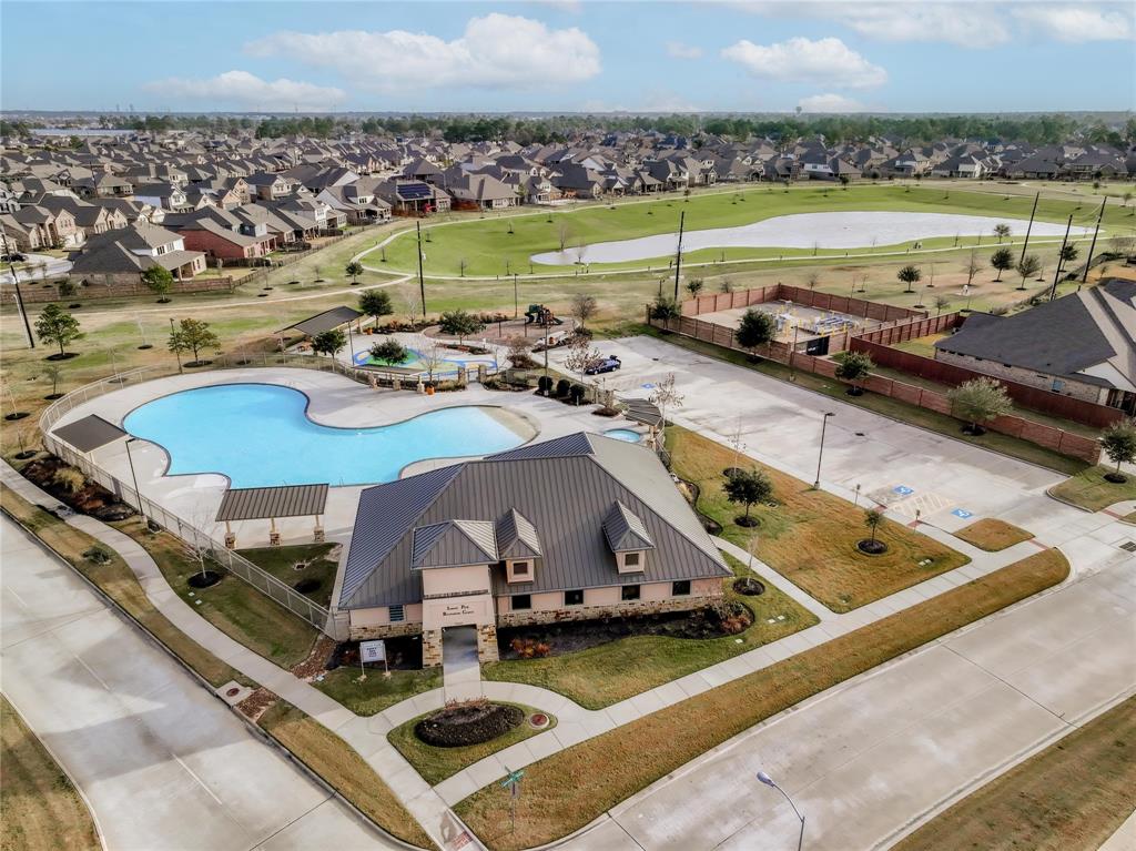 7318 Shepherds Glen Lane, Spring, Texas image 41