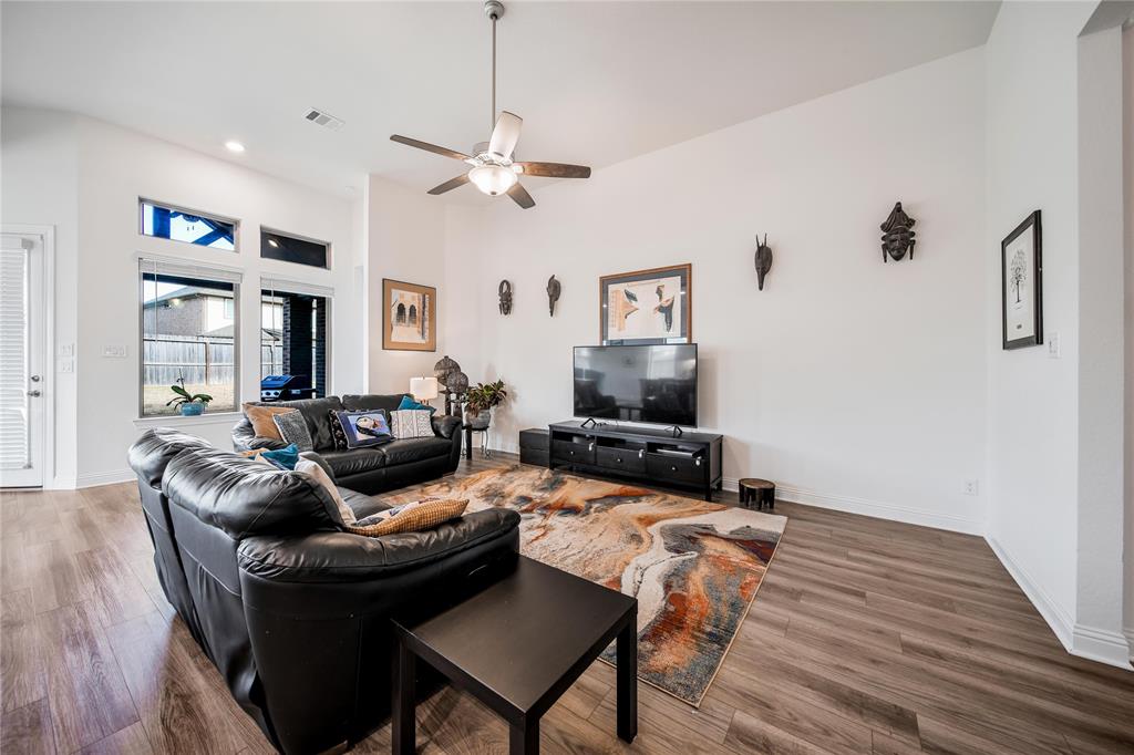 7318 Shepherds Glen Lane