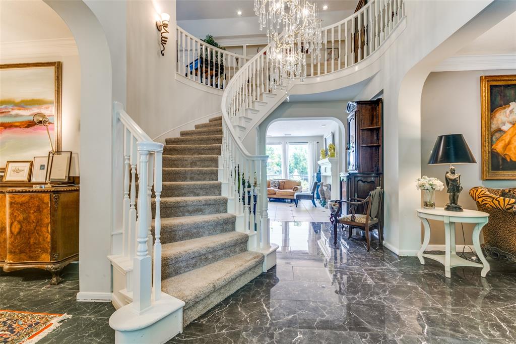 2810 Grassy Knoll Court