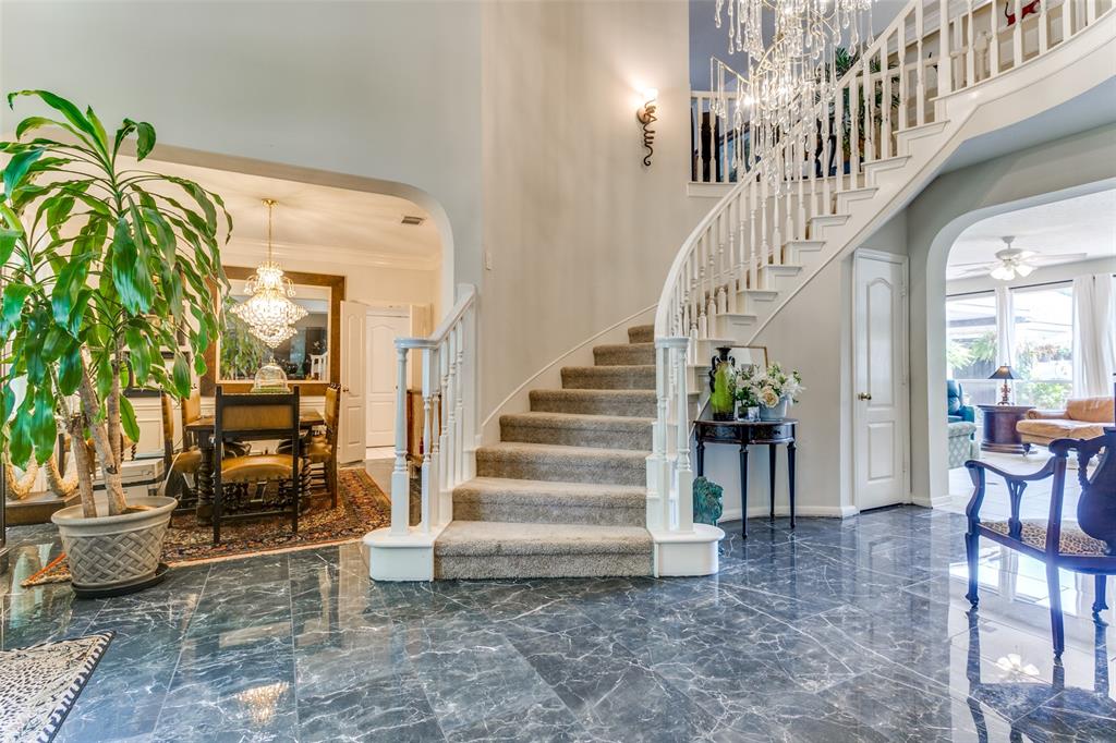 2810 Grassy Knoll Court