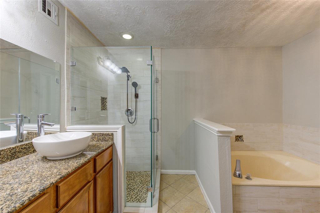 16318 Elmwood Point Lane, Sugar Land, Texas image 19