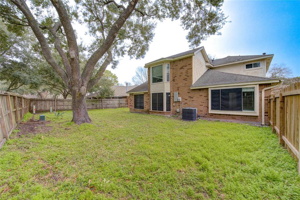 16318 Elmwood Point Lane, Sugar Land, Texas image 27