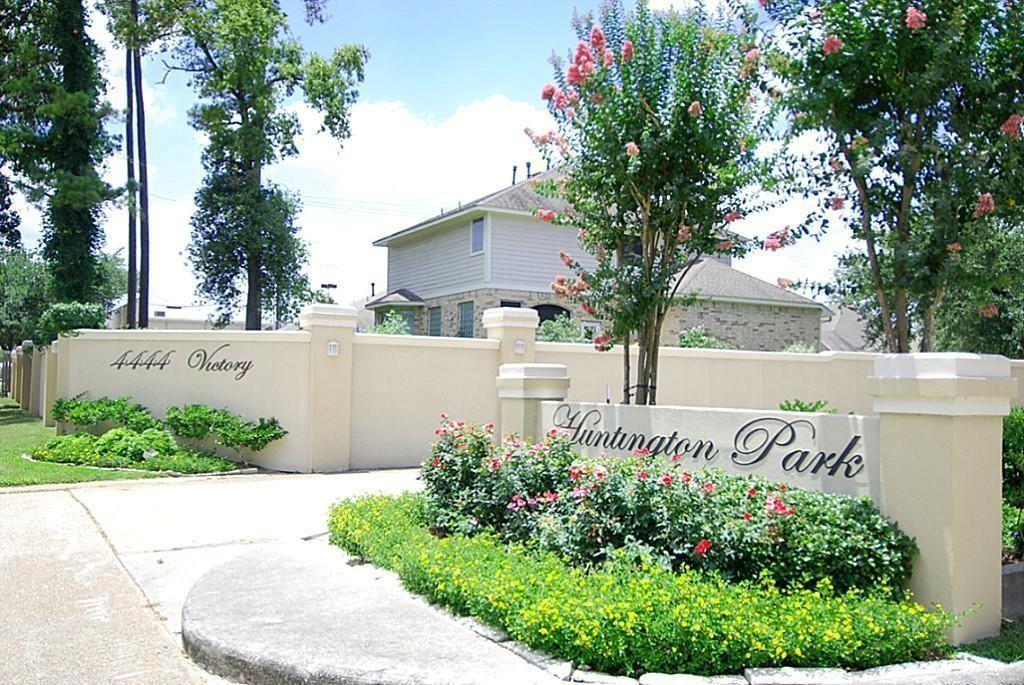 4444 Victory Drive #1311, Houston, Texas image 1