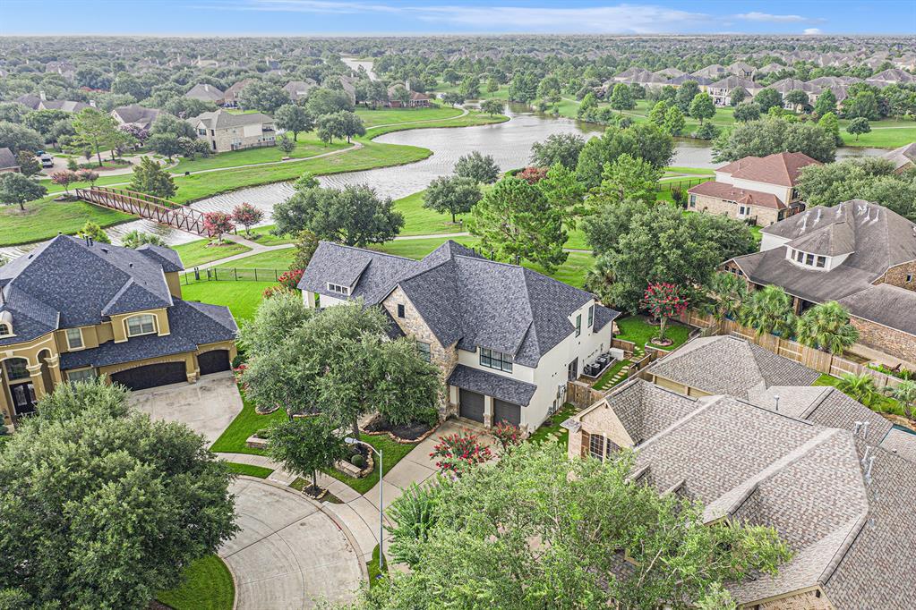 18807 Cove Vista Lane