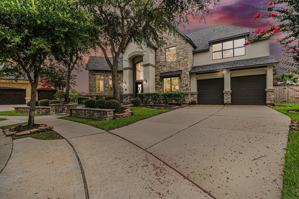 18807 Cove Vista Lane