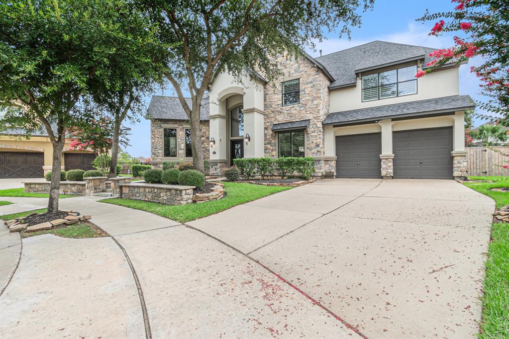 18807 Cove Vista Lane