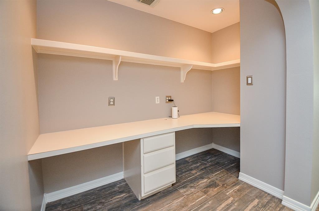 1407 Kennoway Park Drive