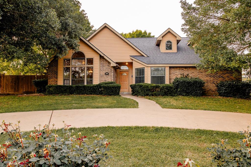 View Brenham, TX 77833 house