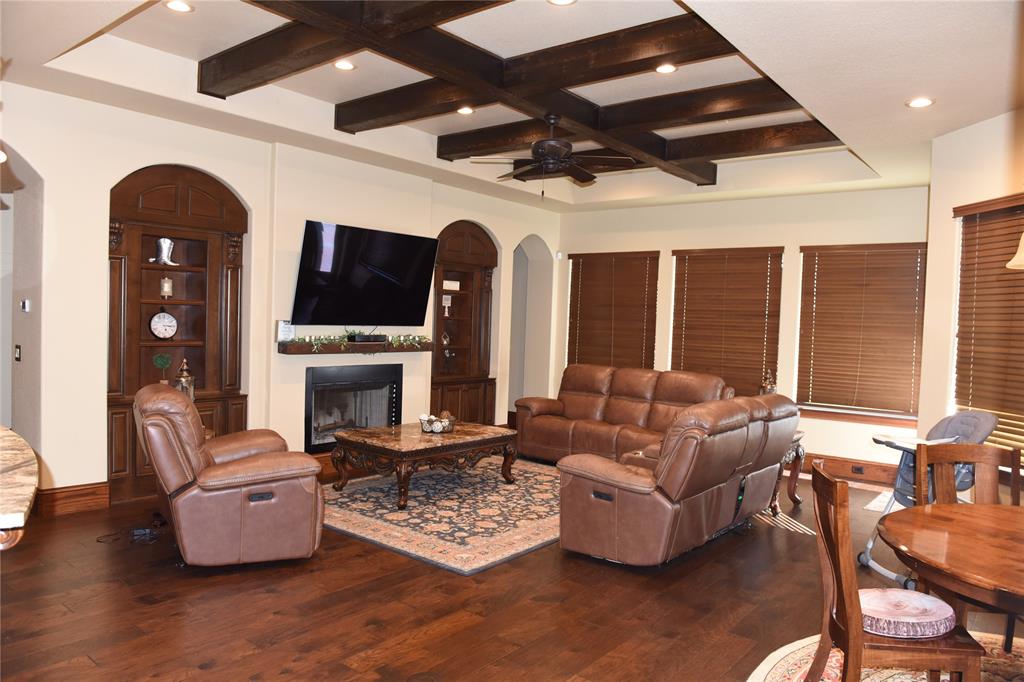 903 Chenango Ranch Drive, Angleton, Texas image 8