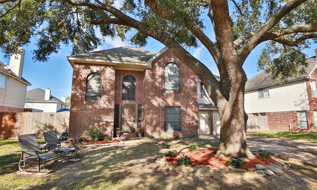 414 Welford Lane, Highlands, Texas image 2