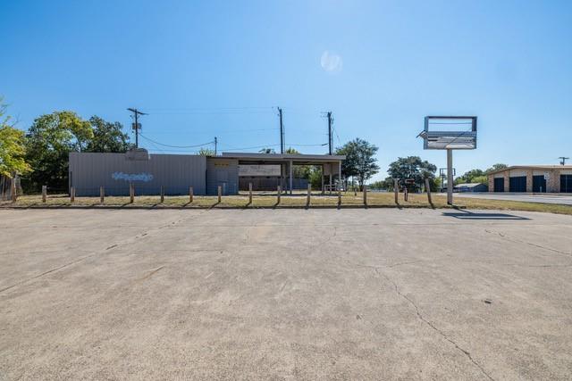 3703 S College Avenue, Bryan, Texas image 6