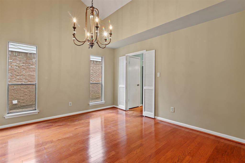 262 Spring Pines Drive, Spring, Texas image 3