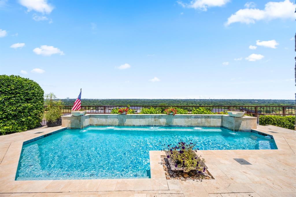 4617 Marbella Circle, Fort Worth, Texas image 32