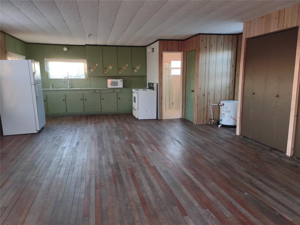 1301 Overton Avenue, Port Bolivar, Texas image 4