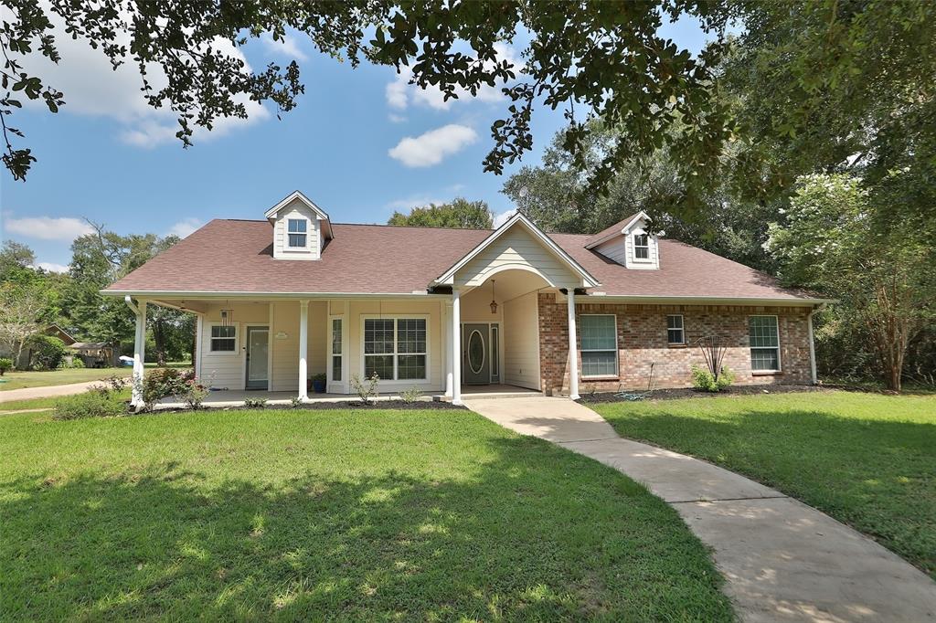 10491 Glennswood Drive, Navasota, Texas image 2