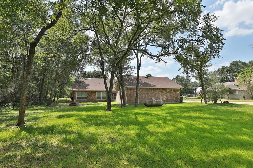 10491 Glennswood Drive, Navasota, Texas image 40