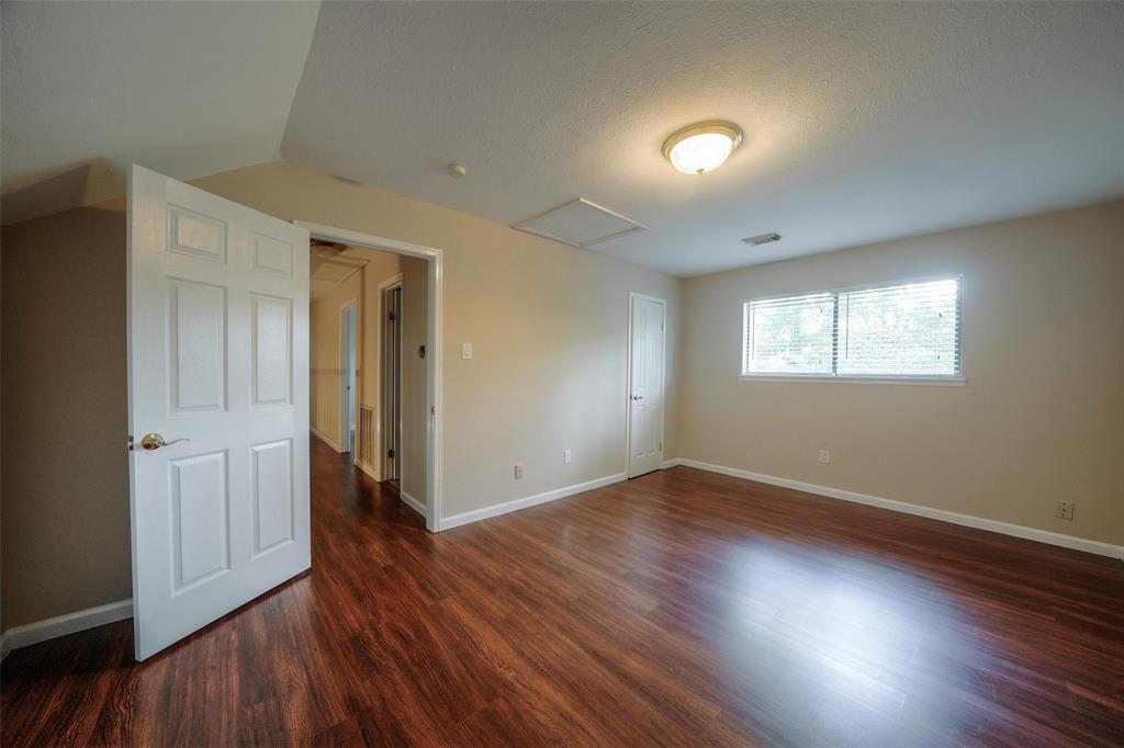 52 S High Oaks Circle, The Woodlands, Texas image 21