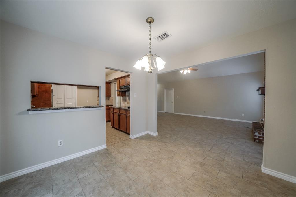 52 S High Oaks Circle, The Woodlands, Texas image 10