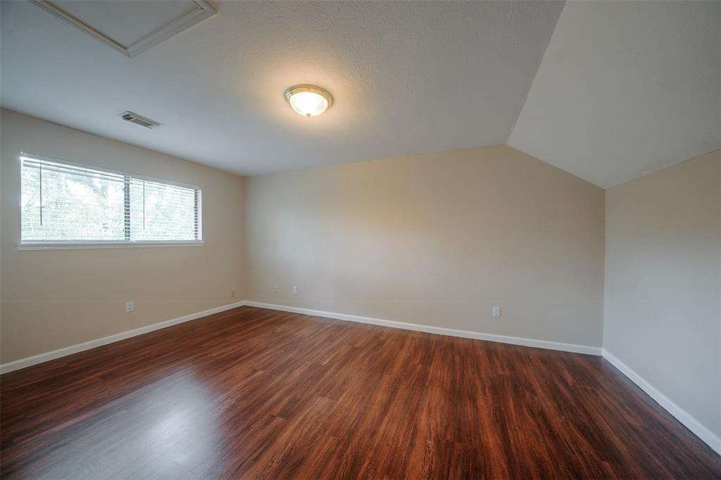 52 S High Oaks Circle, The Woodlands, Texas image 20