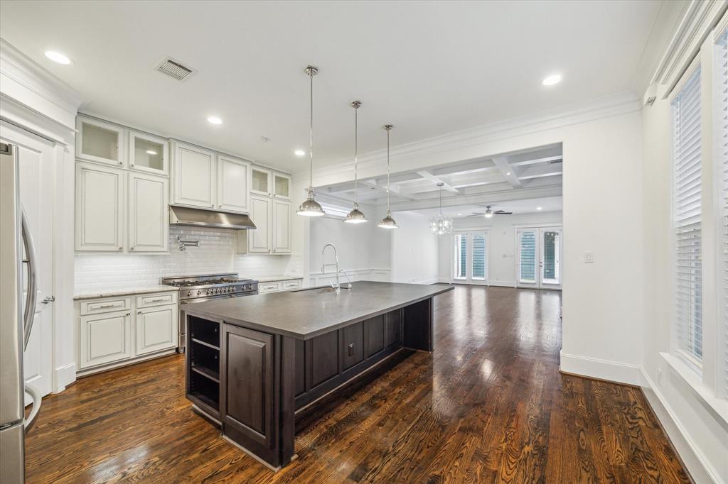 424 W 26th Street, Houston, Texas image 8