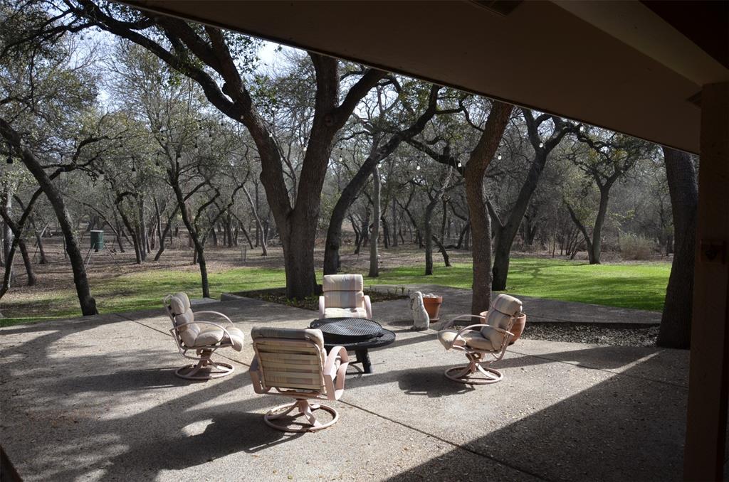 8 W Tanglewood Drive, Uvalde, Texas image 42