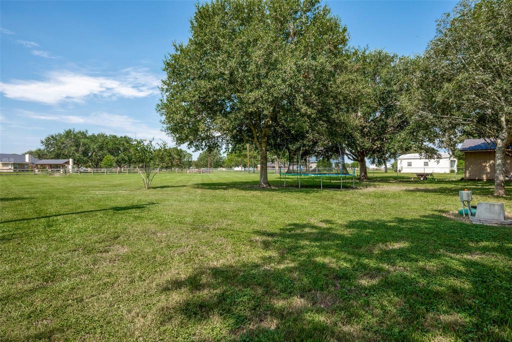 6710 Quail Park Lane, Needville, Texas image 35