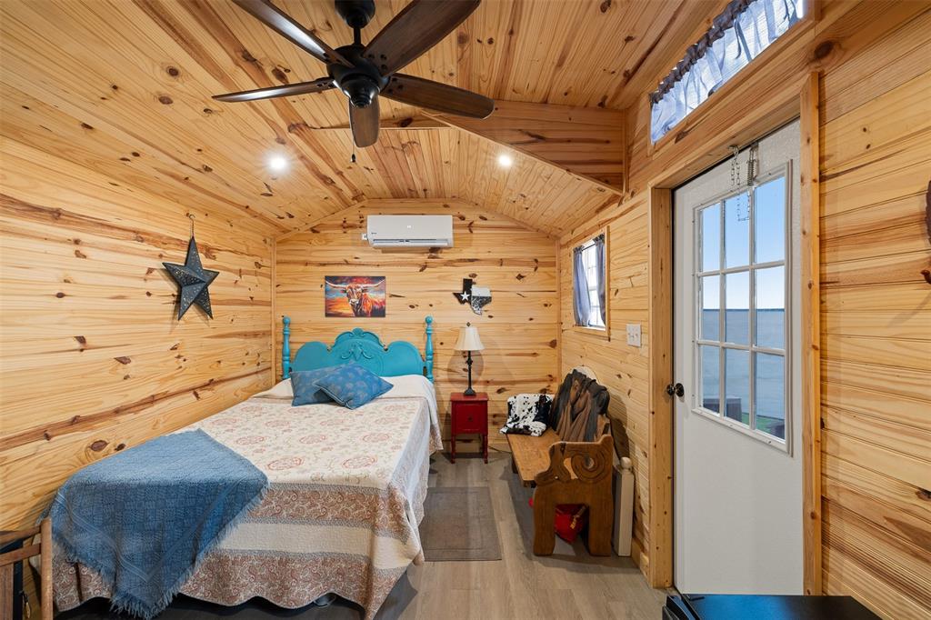 154 Lcr 743j, Thornton, Texas image 13