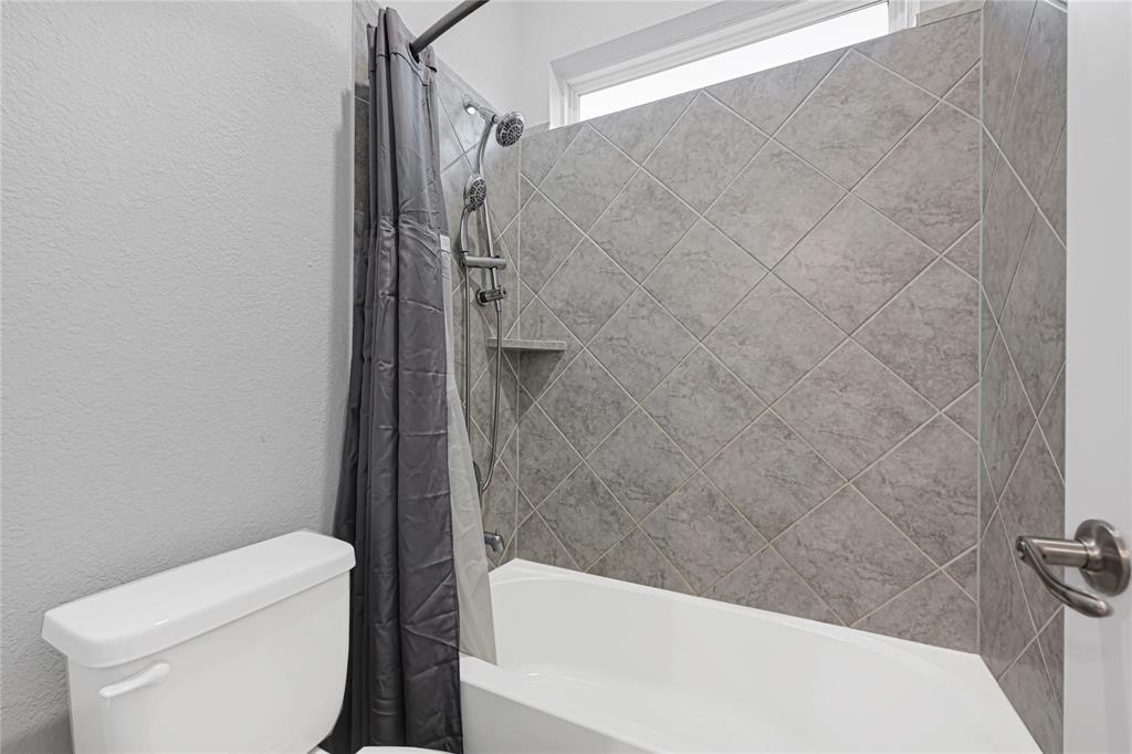 20814 Silver Lance Drive, Tomball, Texas image 25