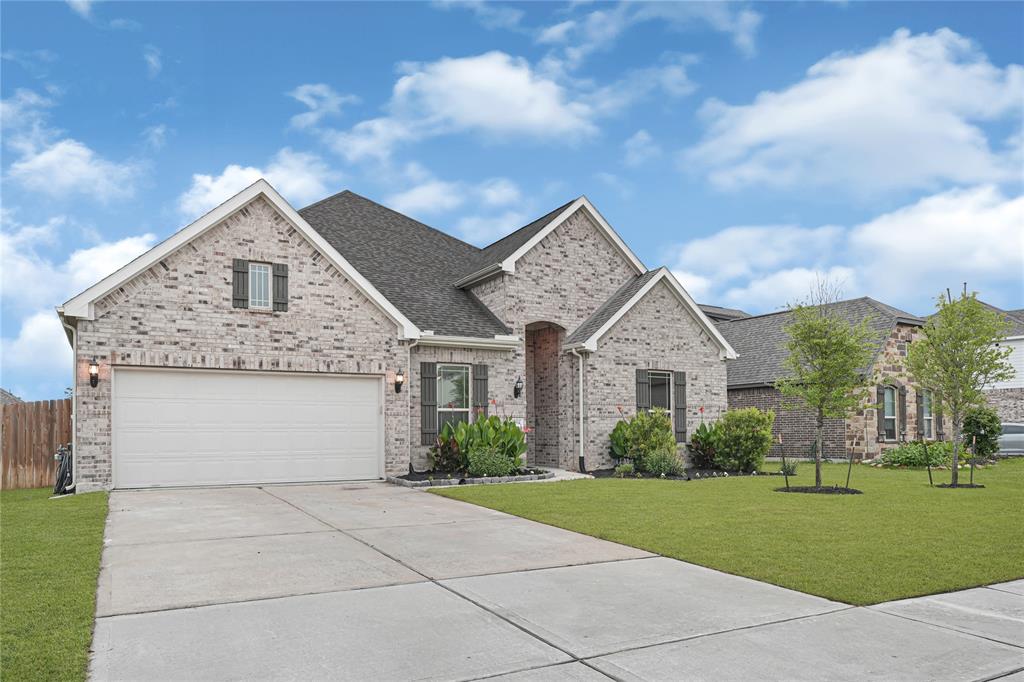 20814 Silver Lance Drive