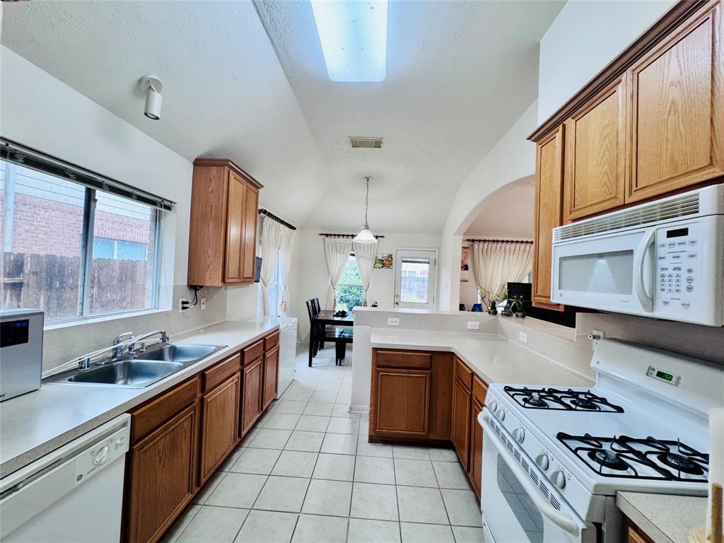 15102 Millers Run Lane, Sugar Land, Texas image 23
