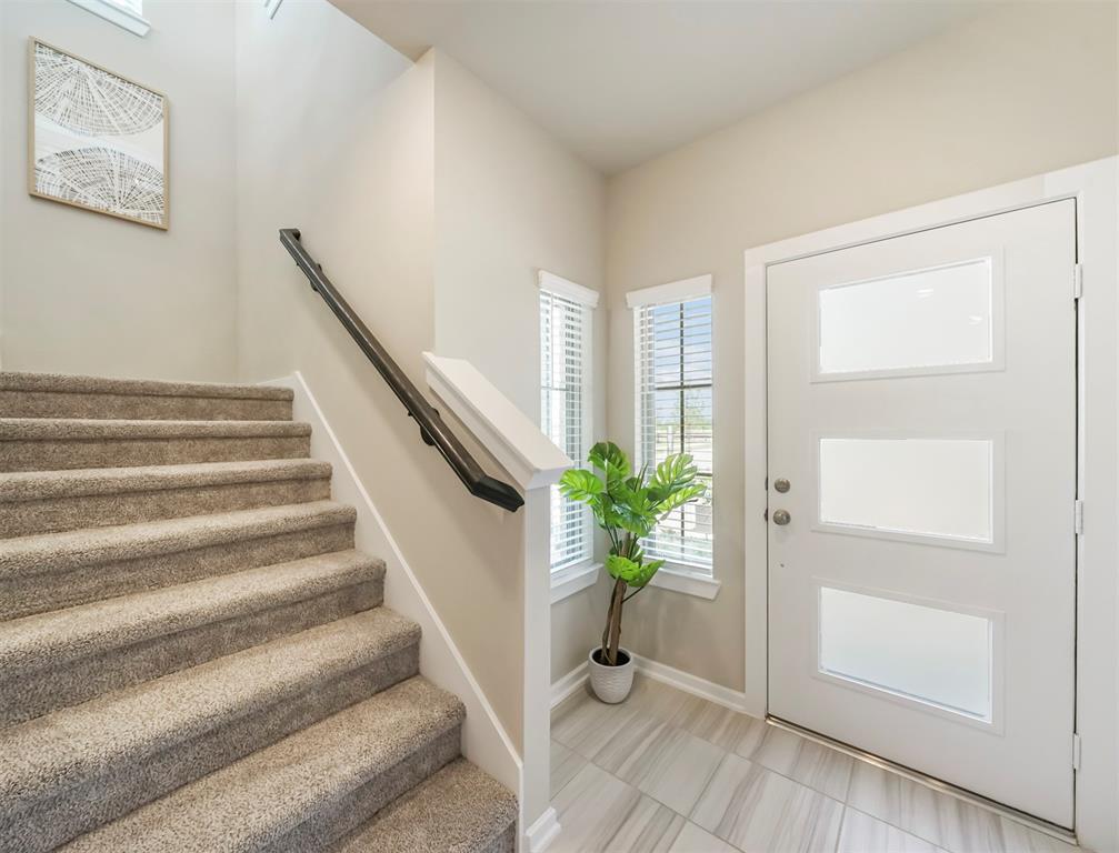 7702 Meadow Mouse Lane, Katy, Texas image 16