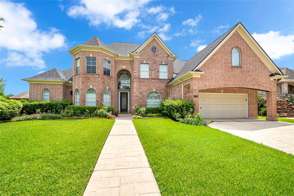 2707 Pond Brook Place